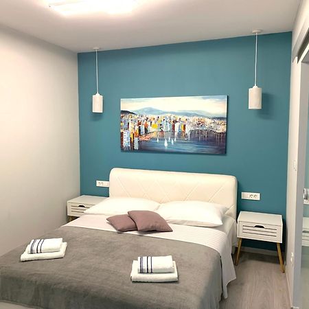 Deluxe Suites Mandic オミシュ エクステリア 写真