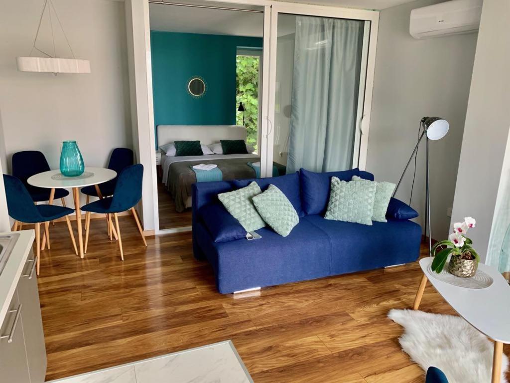 Deluxe Suites Mandic オミシュ エクステリア 写真