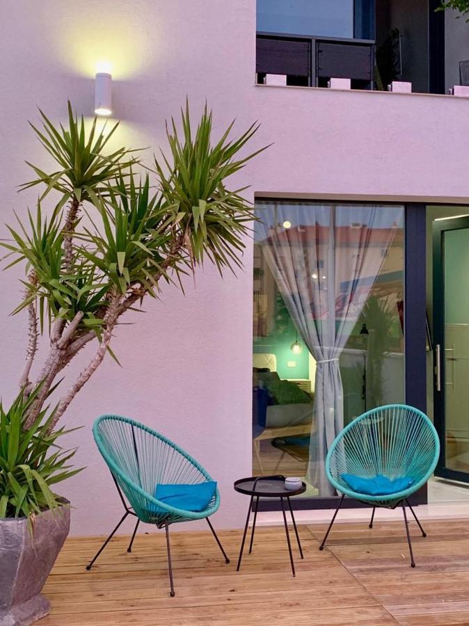 Deluxe Suites Mandic オミシュ エクステリア 写真